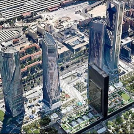 De Frente A 4 Torres, Habitacion Con Bano Ξενοδοχείο Μαδρίτη Εξωτερικό φωτογραφία
